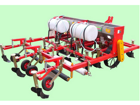 新式花生播種機(jī)