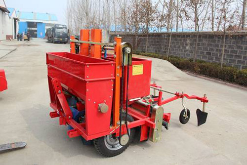 馬鈴薯播種機(jī)